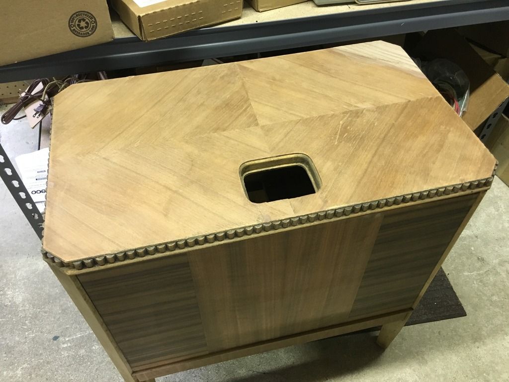 Philco 370 Chairside Veneer Questions